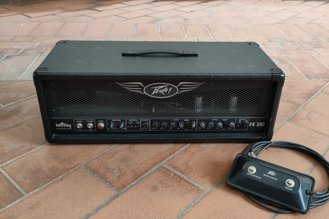 PEAVEY VK 100