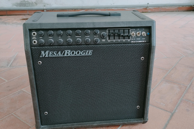 MESA BOOGIE DC 3