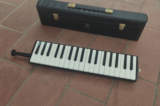 HOHNER PIANO 36