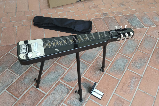 HARLEY BENTON SLIDER II