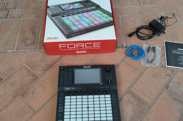 AKAI FORCE