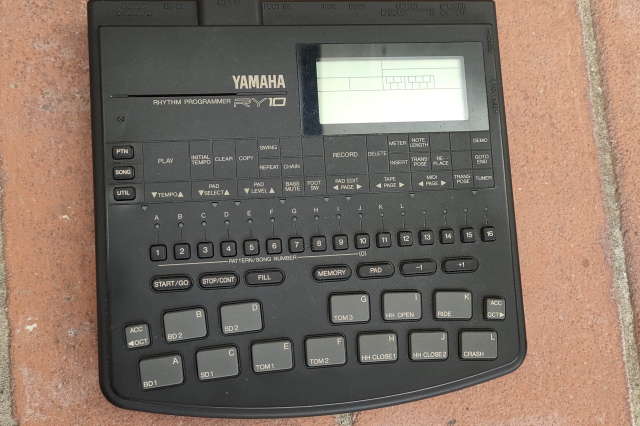 YAMAHA RY 10