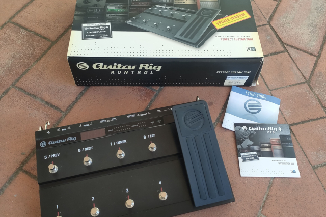 NATIVE INSTRUMENTS GUITAR RIG KONTROL