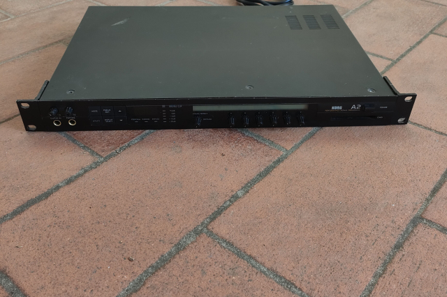 KORG A2