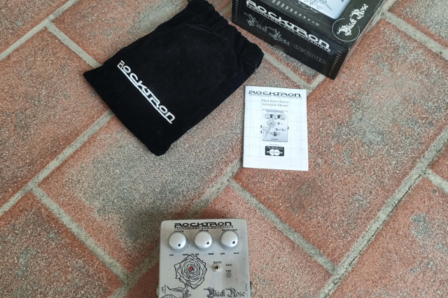 ROCKTRON BLACK ROSE OCTAVER