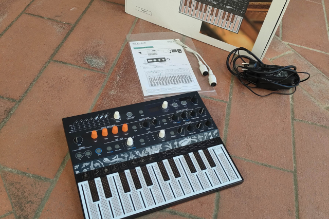ARTURIA MICROFREAK