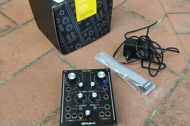 ROLAND AIRA TORCIDO