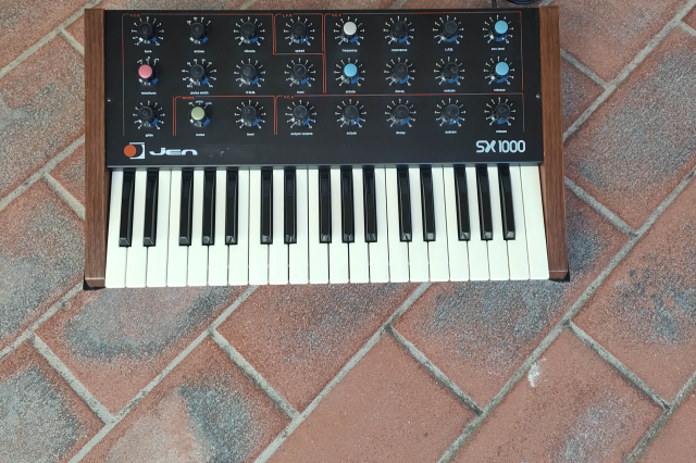 JEN SX 1000 SYNTHETONE