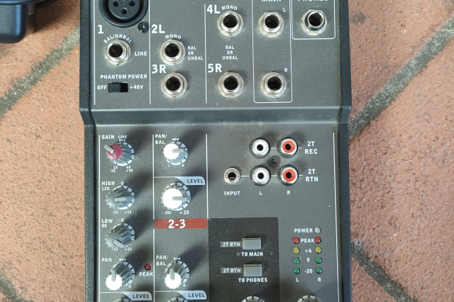 PHONIC AM 120 MKIII