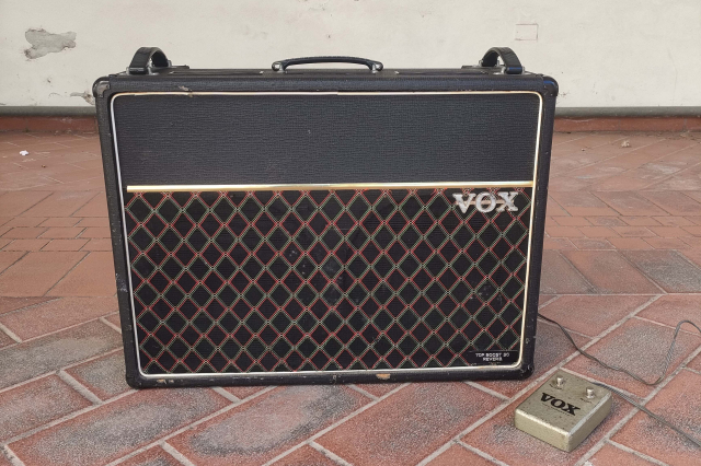 VOX AC 30 TOP BOOST REVERB 1982