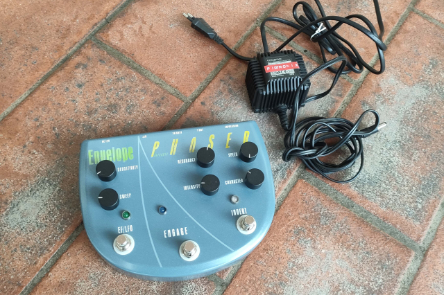 PIGTRONIX ENVELOPE PHASER V1