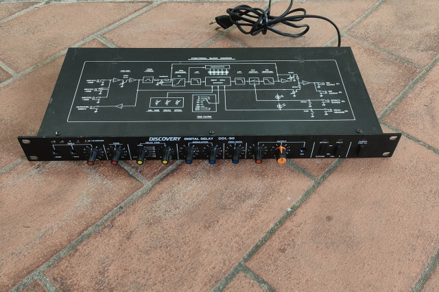 DISCOVERY DIGITAL DELAY DDL-90