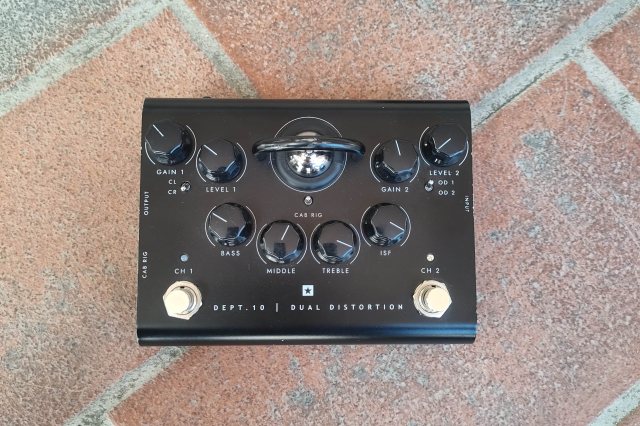 BLACKSTAR DUAL DISTORTION DEPT 10
