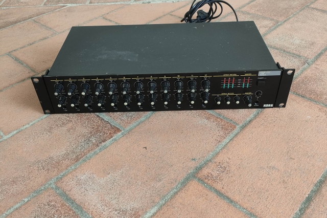KORG KMX-122