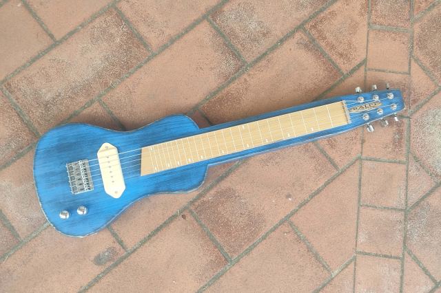 BALI'L LAP STEEL ROYAL  P90
