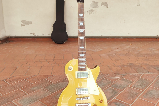 EPIPHONE LES PAUL GOLDTOP 2002