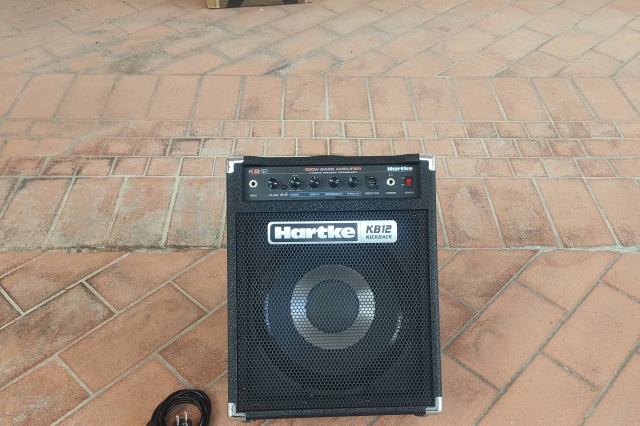 HARTKE KB 12 KICKBACK