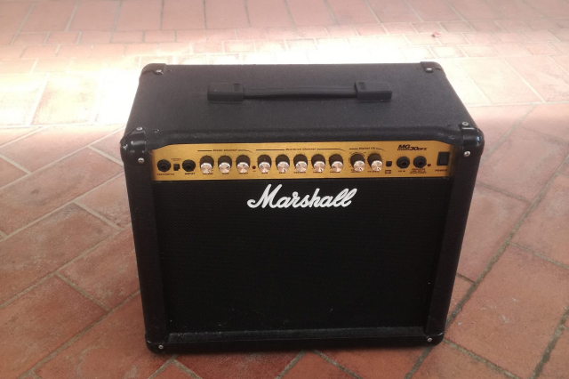 MARSHALL MG 30 DFX