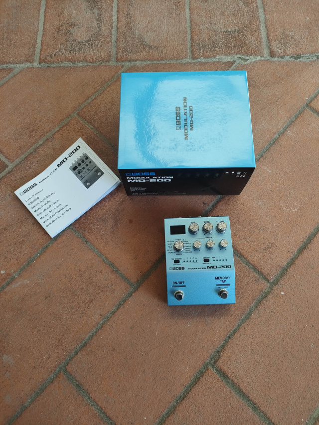 BOSS MD 200