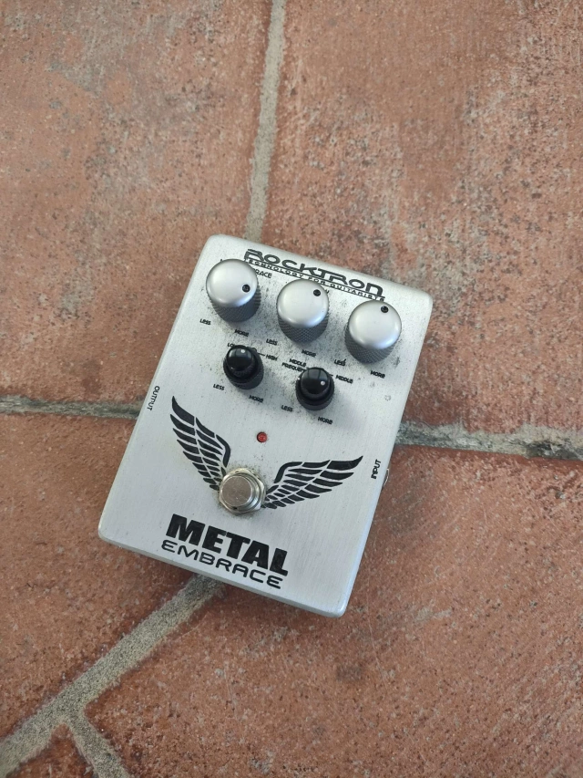 ROCKTRON METAL EMBRACE