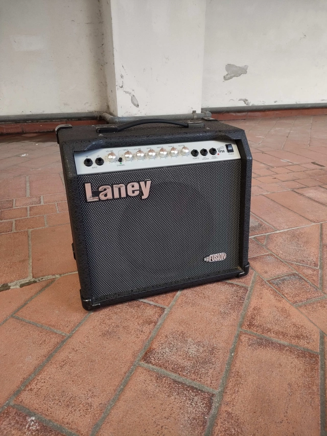 LANEY TF 50