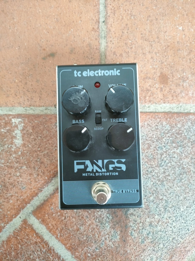 TC ELECTRONIC FANGS