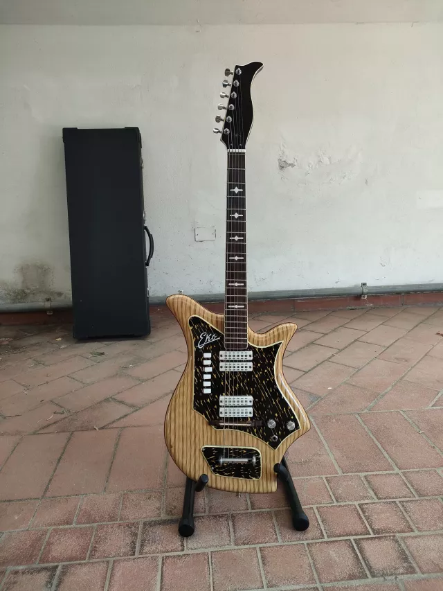 EKO 700