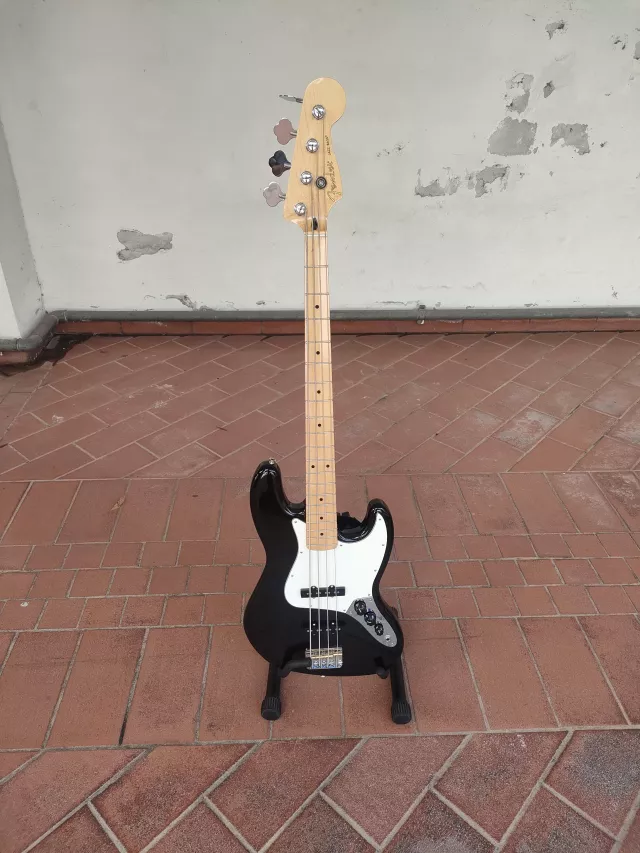 FENDER JAZZ BASS PLAYER 2021