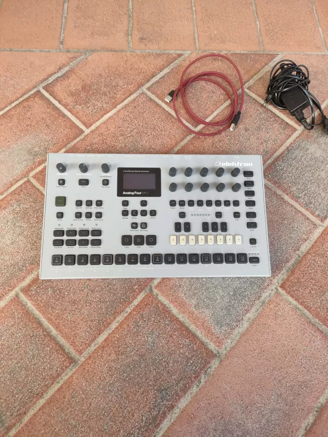 ELEKTRON ANALOG FOUR MKII