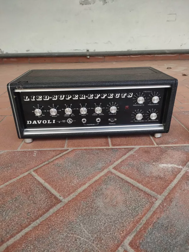 DAVOLI LIED SUPER EFFECTS