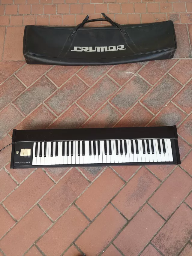 CRUMAR COMPACT PIANO
