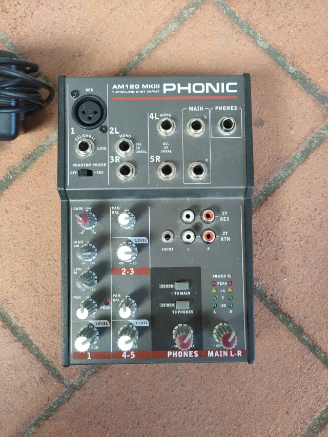 PHONIC AM 120 MKIII