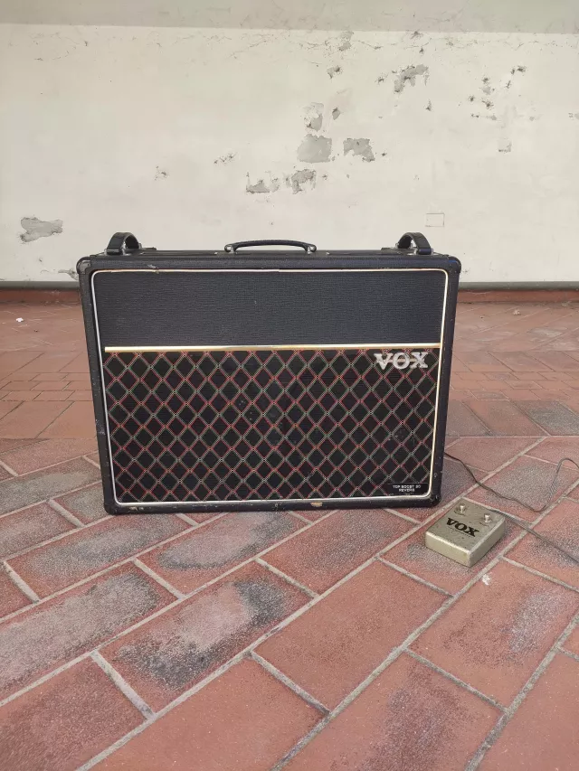 VOX AC 30 TOP BOOST REVERB 1982