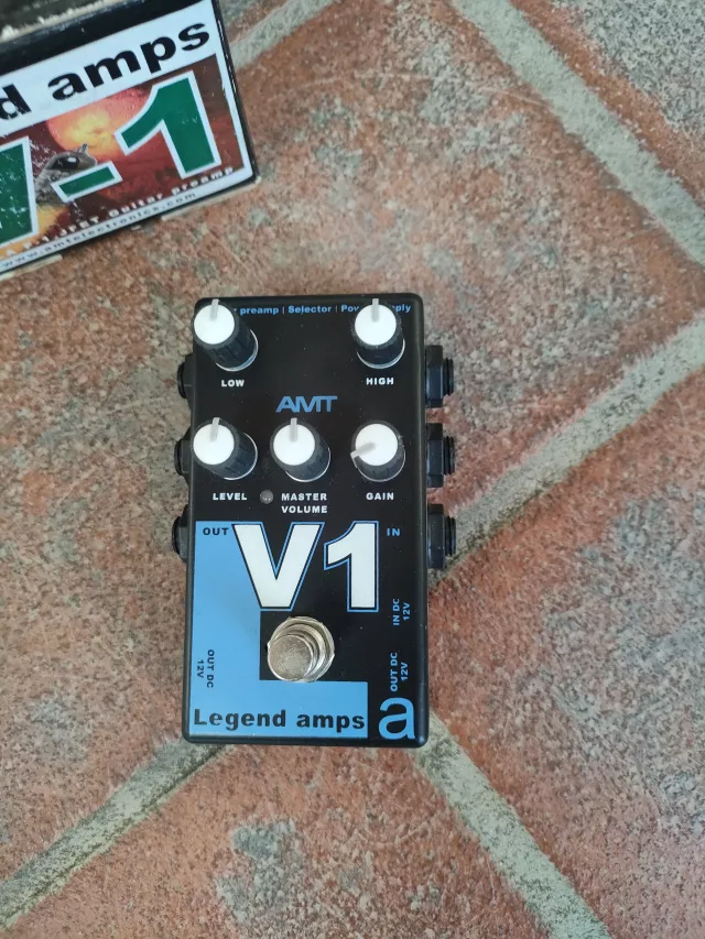 AMT V1