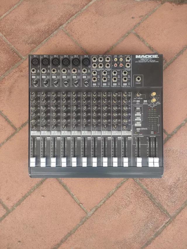 MACKIE 1402 VLZ PRO