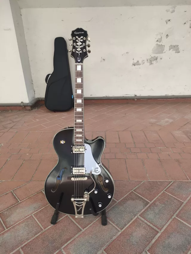 EPIPHONE EMPEROR SWINGSTER