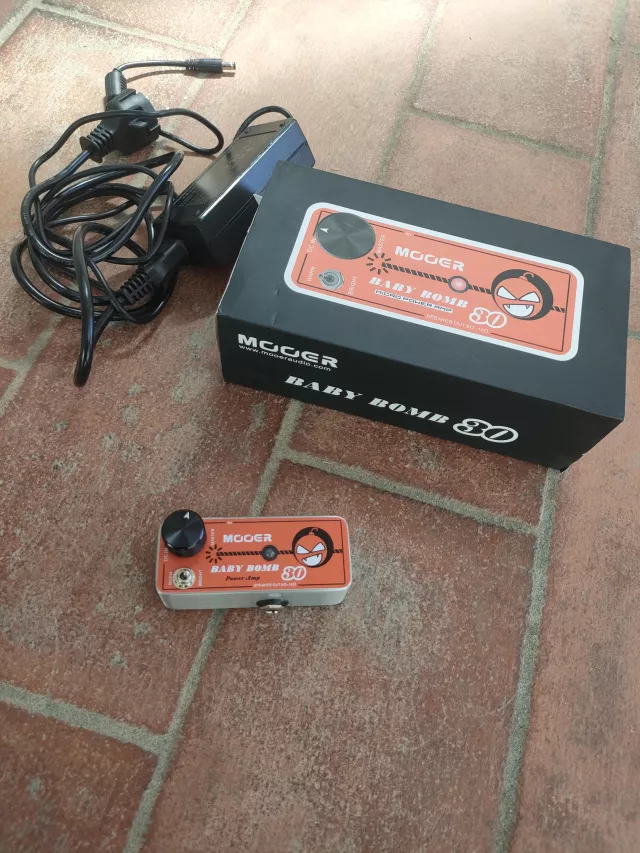 MOOER BABY BOMB 30