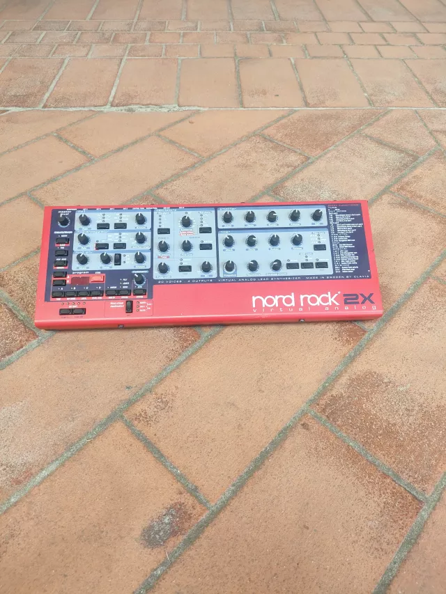 CLAVIA NORD RACK 2X