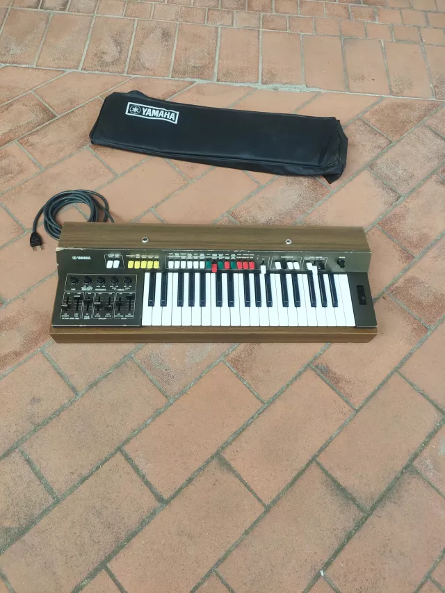 YAMAHA SY-1