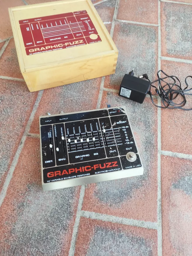 ELECTRO HARMONIX GRAPHIC-FUZZ