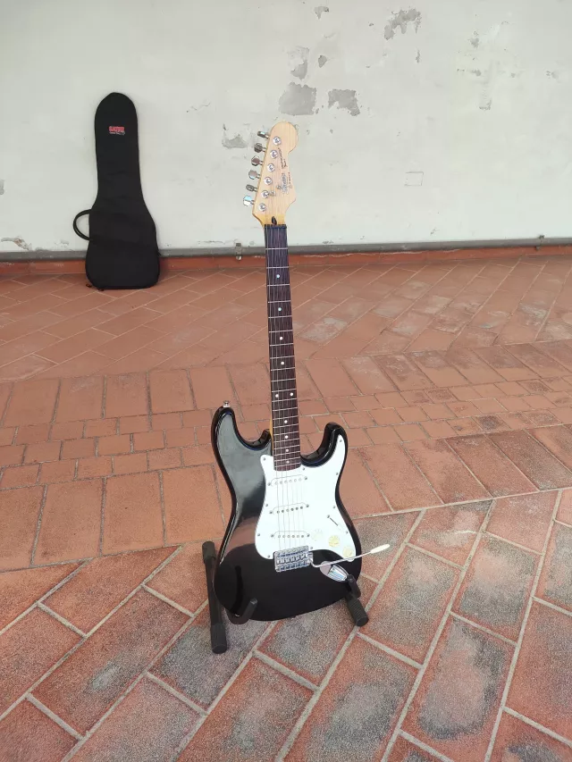 SQUIER STRATOCASTER KOREA 1991